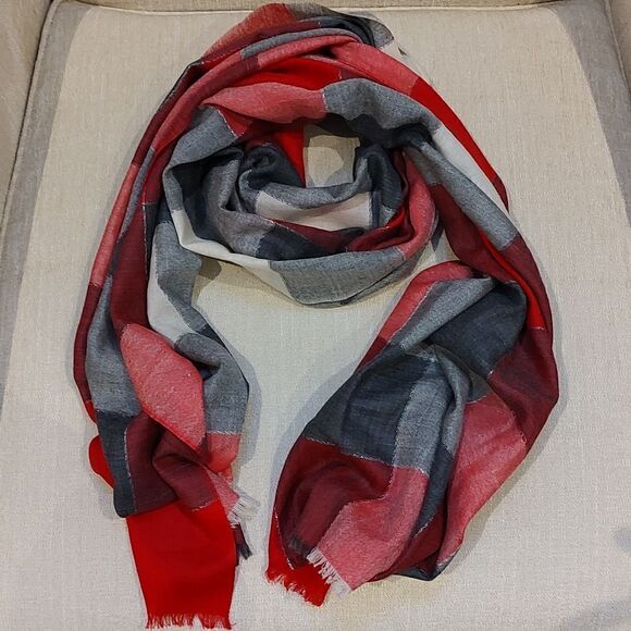 Talbot's Wool Metallic Red, Gray, & White Buffalo Check Scarf Wrap - Picture 6 of 8